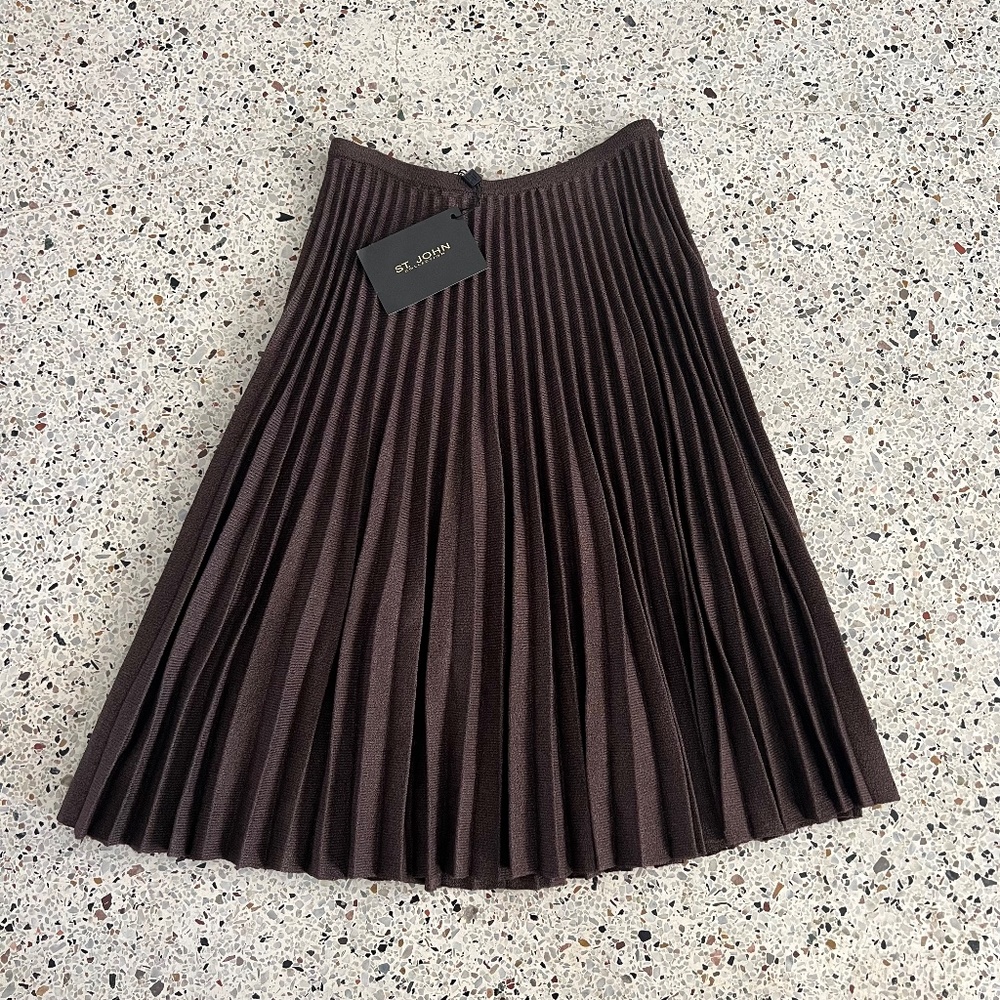 St. John Collection brown wool pleated a-line skirt NWT